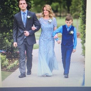 Adrianna Papell gown